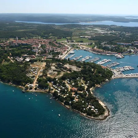 Matea In Finida 1km From The 4* Пореч